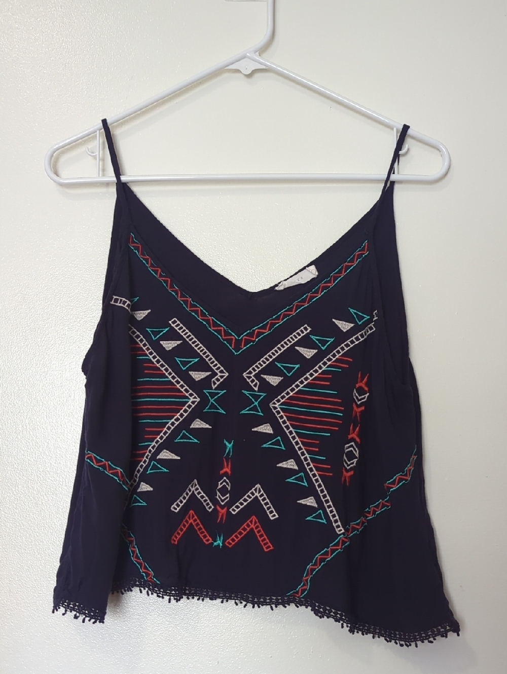 Lush Navy Embroidered Geometric Spaghetti-Strap Camisole
